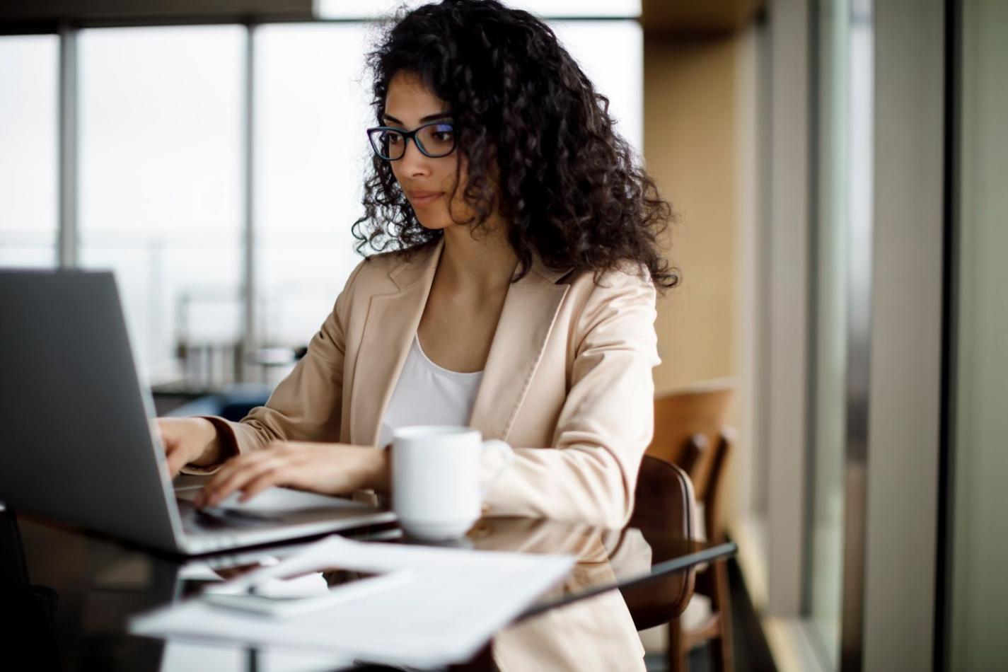 Sesión de análisis financiero en vivo